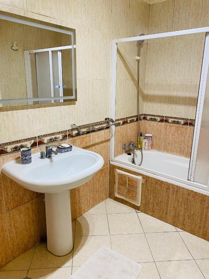 Appartement Spacieux Et Agreable Tanger Exterior foto